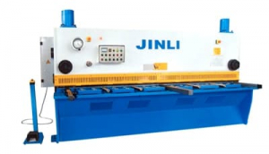 Гильотинные ножницы Jinli QC11Y 8/3100