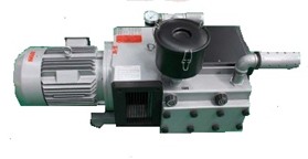 HCM HR S 1325 AT-V  Вакуумный насос(ОПЦИЯ – не включен в стоимость) Вакуумный насос роторно-пластинчатый, мощностью 5,5 кВт обеспечивает надежную фиксацию деталей, быстроту замены заготовок и долгий срок службы рабочего стола  Примечание: Возможны...