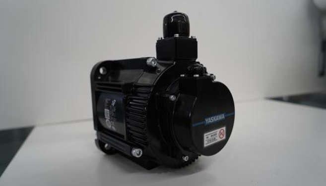 OREE LASER FM3015A 1500W RAYCUS  Серводвигатель YASKAWA 