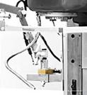 Stalex BFM2200 Servo 
  Штатная система подачи СОЖ  
 Встроенное устройство подвода СОЖ непосредственно в зону обработки  

